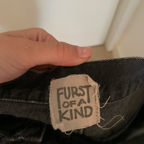 LF shorts with mesh on the side - Picture 3 of 3